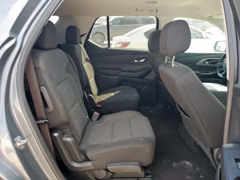 2020 CHEVROLET TRAVERSE LT  