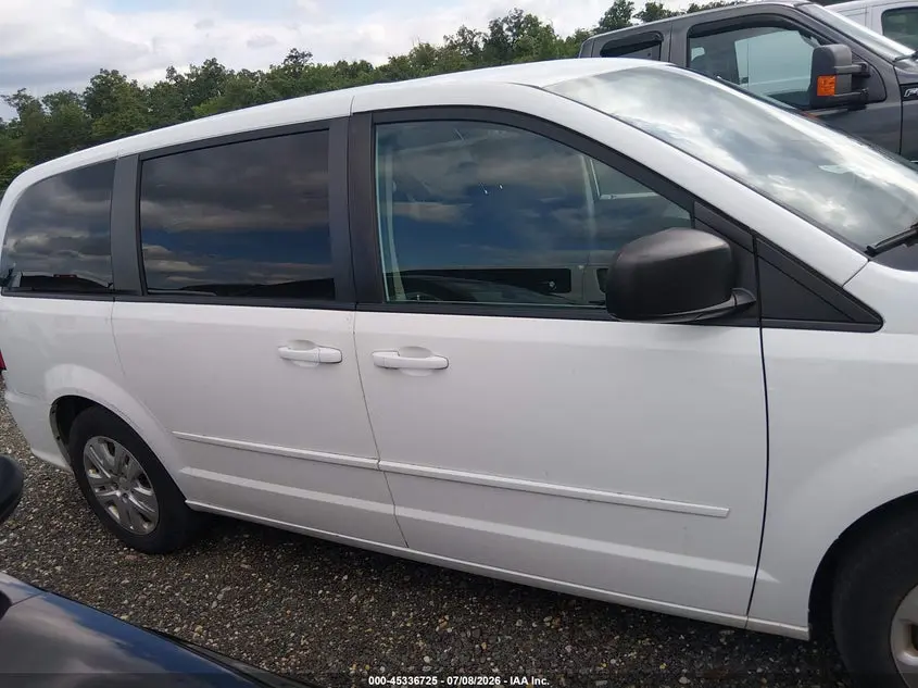 2017 DODGE GRAND CARAVAN SE