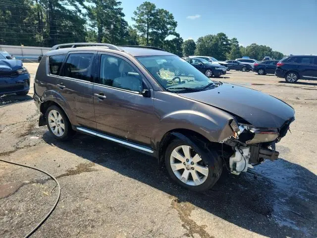2010 MITSUBISHI OUTLANDER SE  