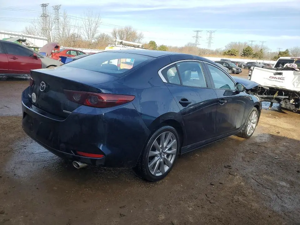 2021 MAZDA 3 SELECT  