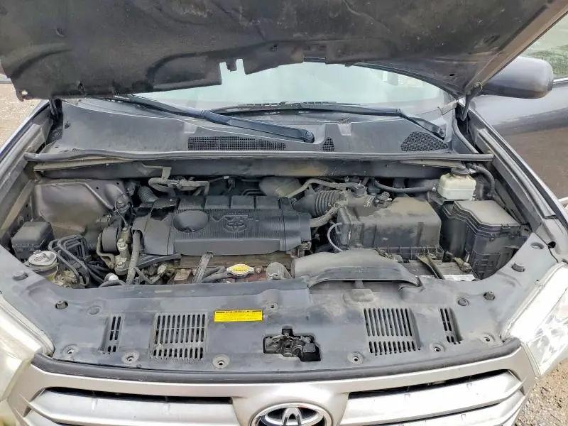 2013 TOYOTA HIGHLANDER BASE  