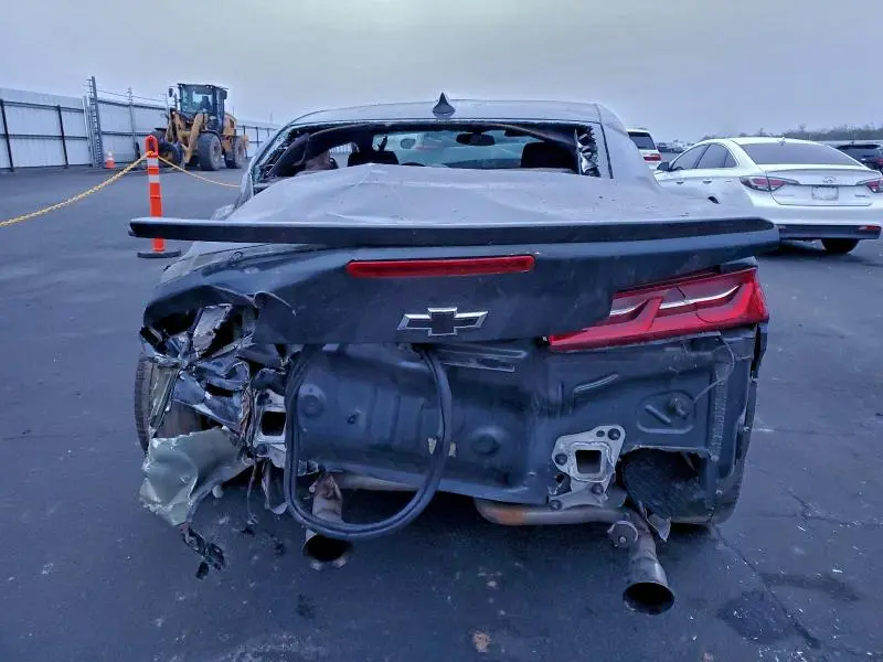 2018 CHEVROLET CAMARO LT  