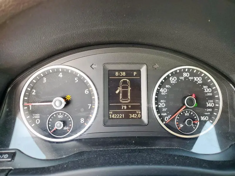 2014 VOLKSWAGEN TIGUAN S