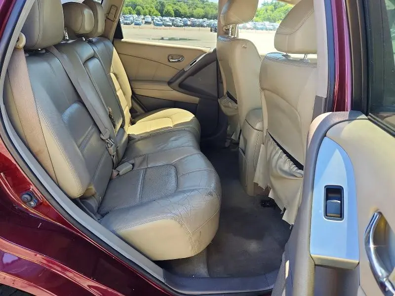 2011 NISSAN MURANO S  