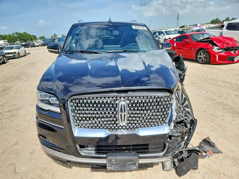 2022 LINCOLN NAVIGATOR L RESERVE  