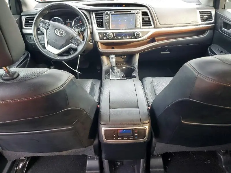 2015 TOYOTA HIGHLANDER LIMITED  