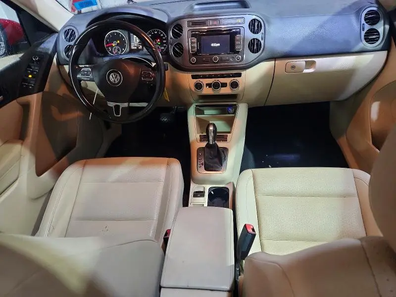 2013 VOLKSWAGEN TIGUAN S  