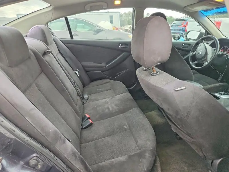 2010 NISSAN ALTIMA SR  