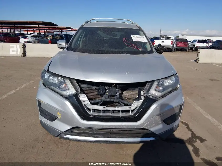 2019 NISSAN ROGUE S