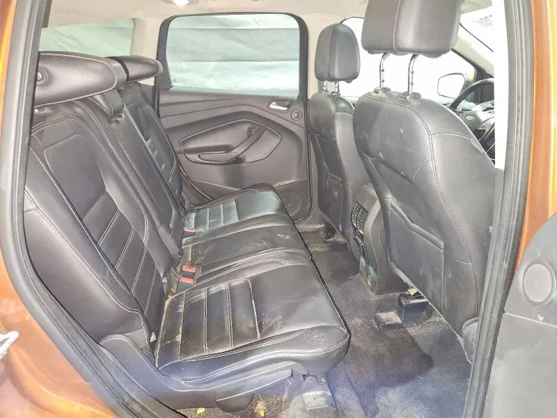 2017 FORD ESCAPE TITANIUM  