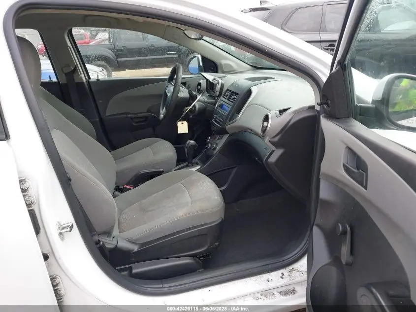 2016 CHEVROLET SONIC LS AUTO