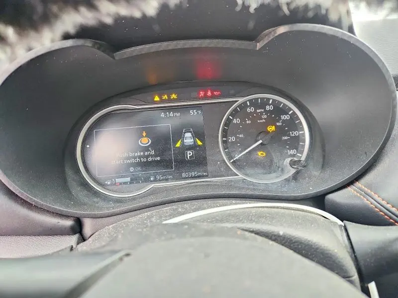2021 NISSAN VERSA SR  