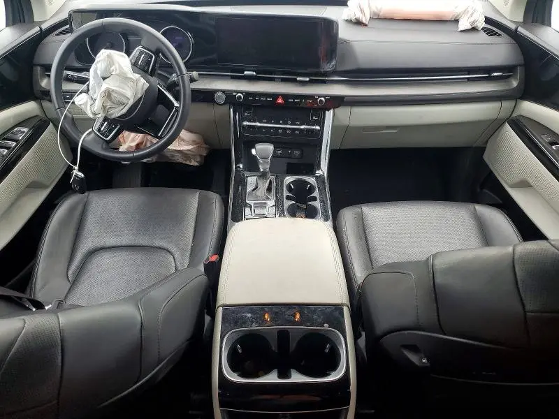 2024 KIA CARNIVAL EX  