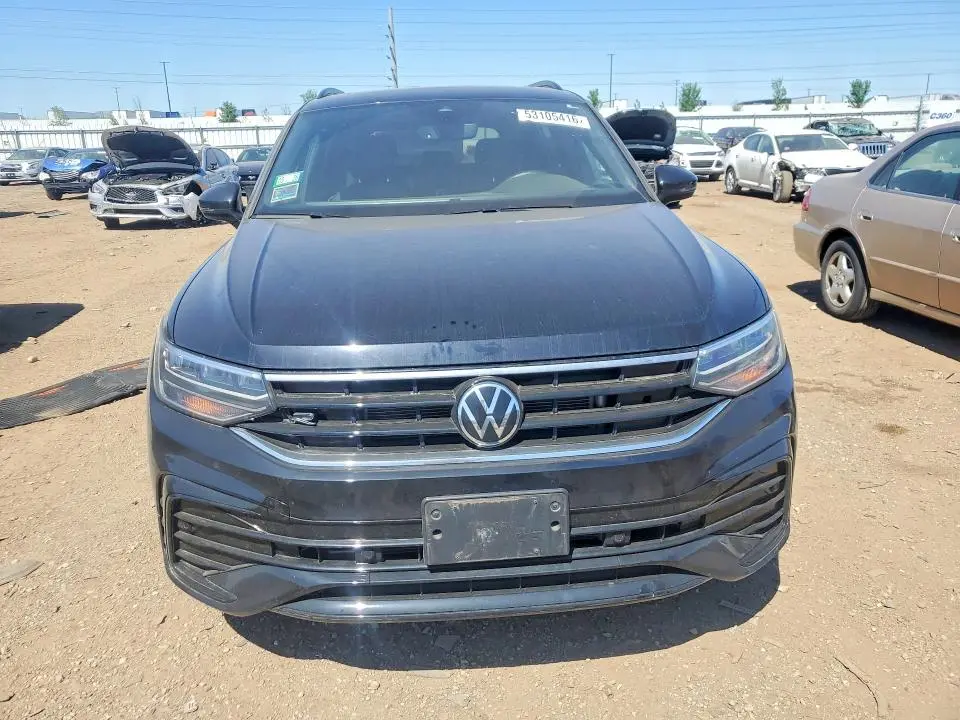 2023 VOLKSWAGEN TIGUAN SE R-LINE BLACK  