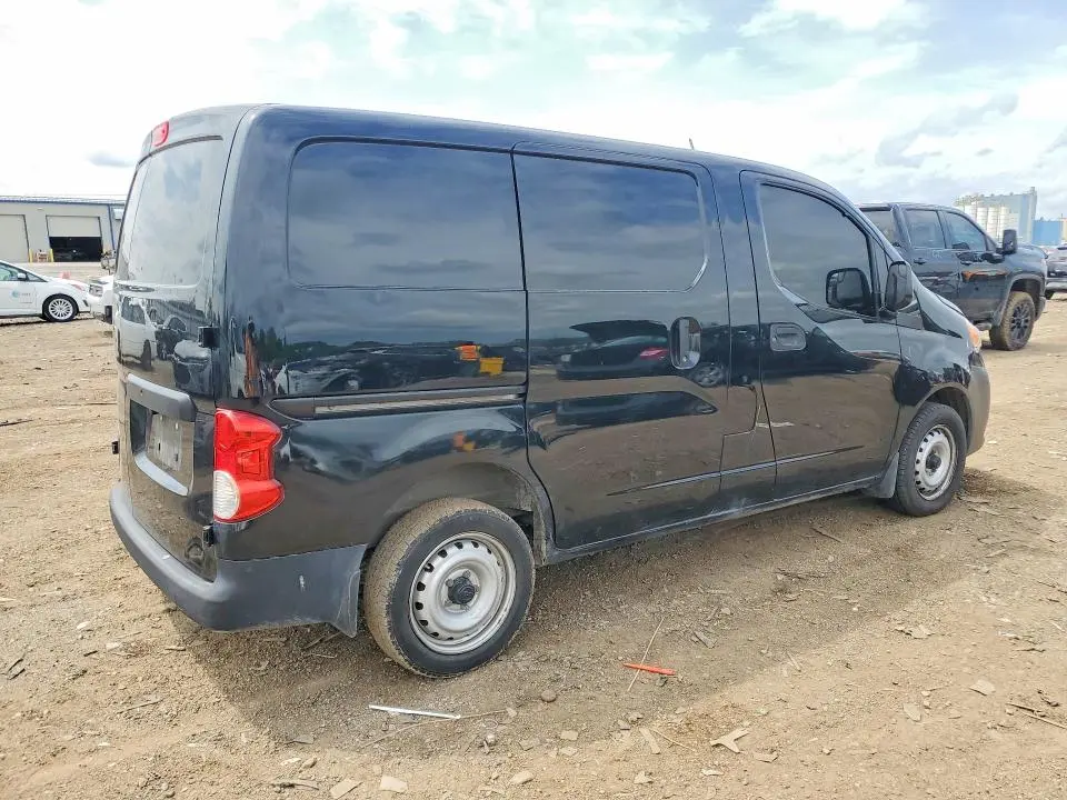 2015 NISSAN NV200 S  