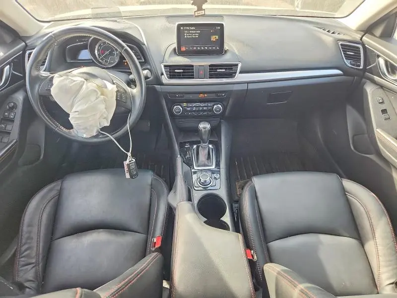 2015 MAZDA 3 TOURING  