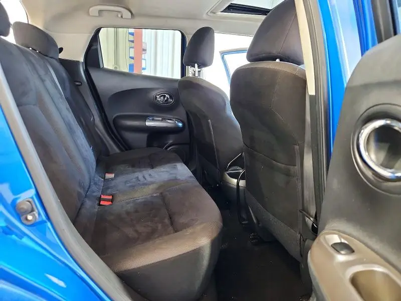 2012 NISSAN JUKE S  