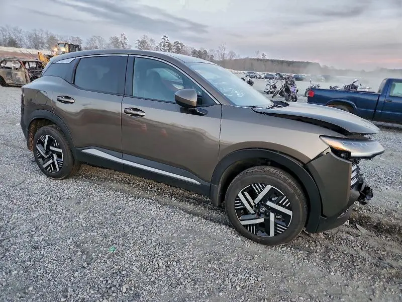 2025 NISSAN KICKS SV  