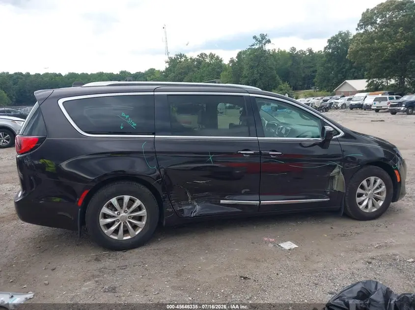2018 CHRYSLER PACIFICA TOURING L PLUS