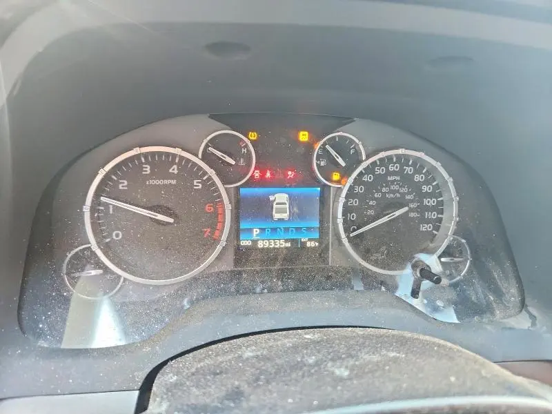 2017 TOYOTA TUNDRA SR5  