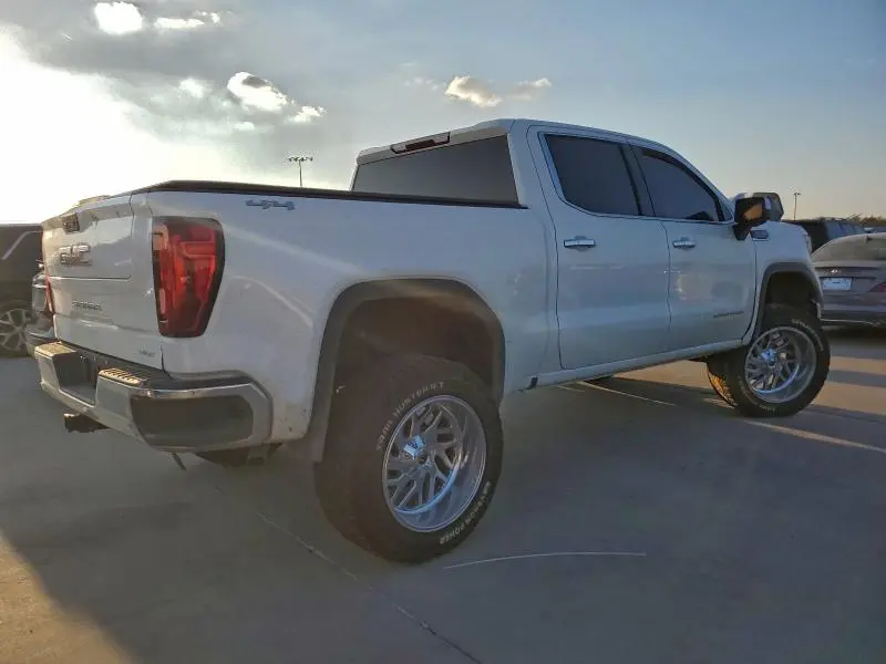 2021 GMC SIERRA K1500 SLT  