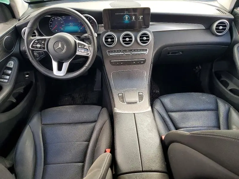 2020 MERCEDES-BENZ GLC 300  