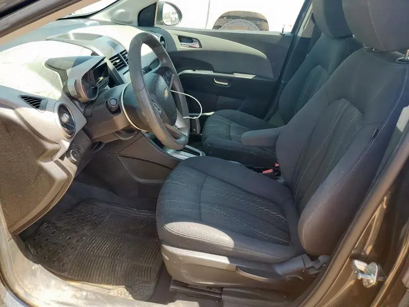 2016 CHEVROLET SONIC LT  