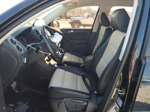 2017 VOLKSWAGEN TIGUAN S  