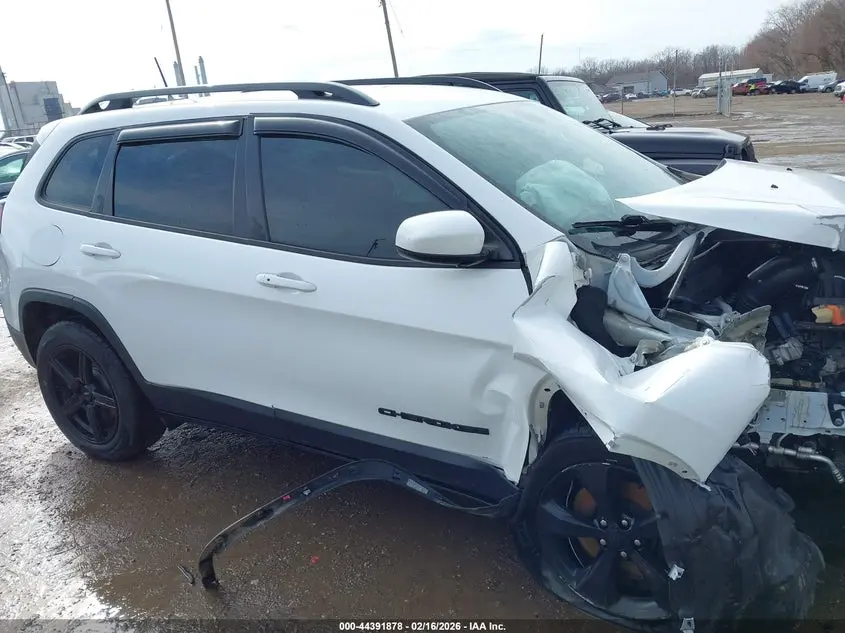 2019 JEEP CHEROKEE ALTITUDE 4X4
