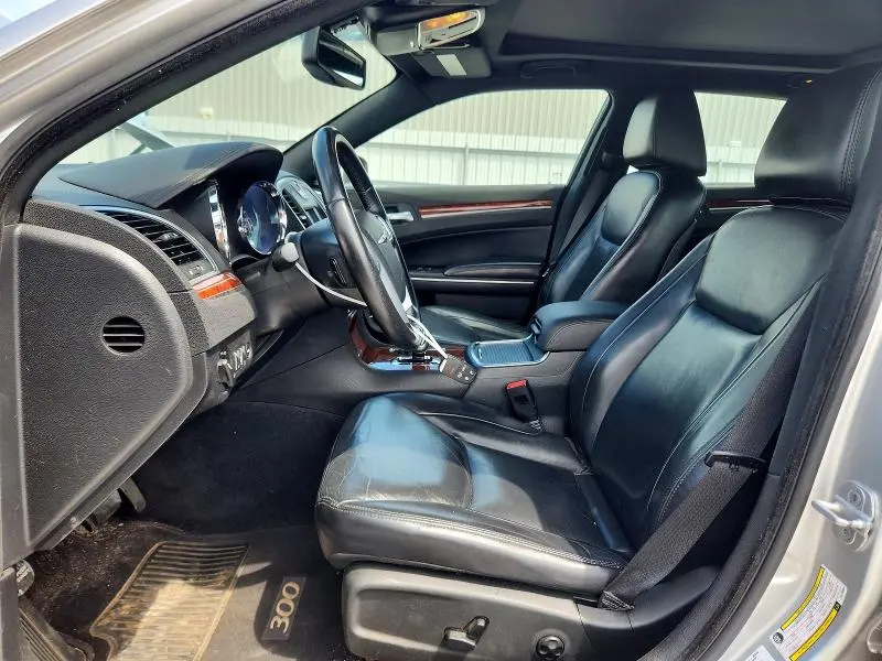2012 CHRYSLER 300 LIMITED  