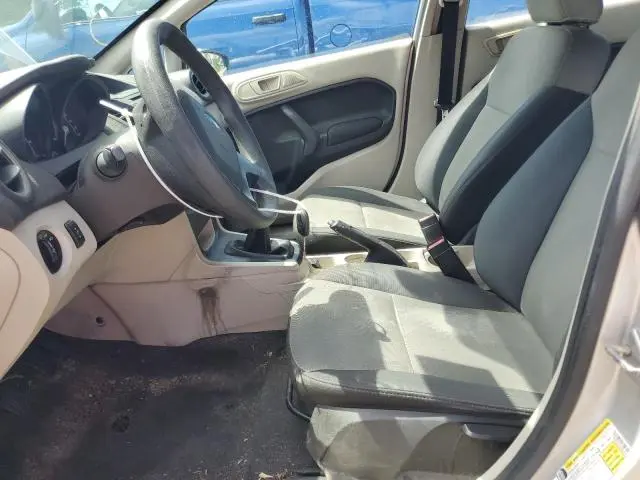 2013 FORD FIESTA S  