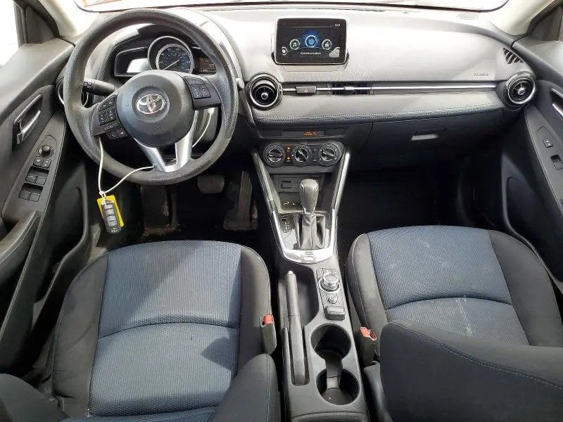 2017 TOYOTA YARIS IA BASE  