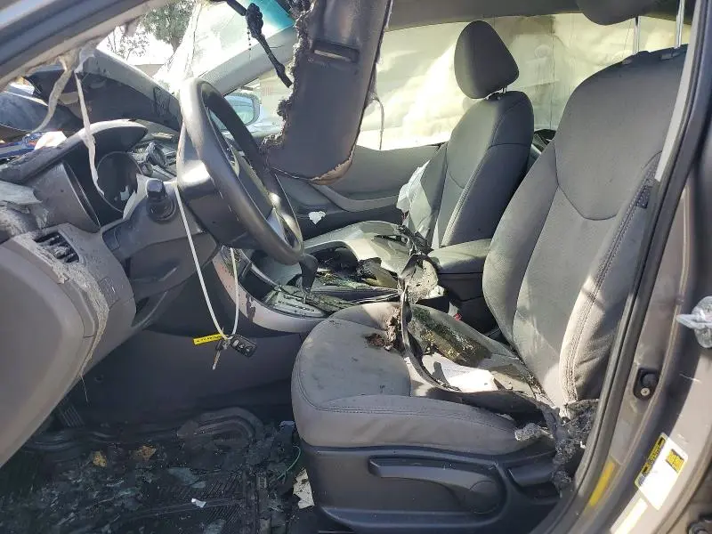 2011 HYUNDAI ELANTRA GLS  