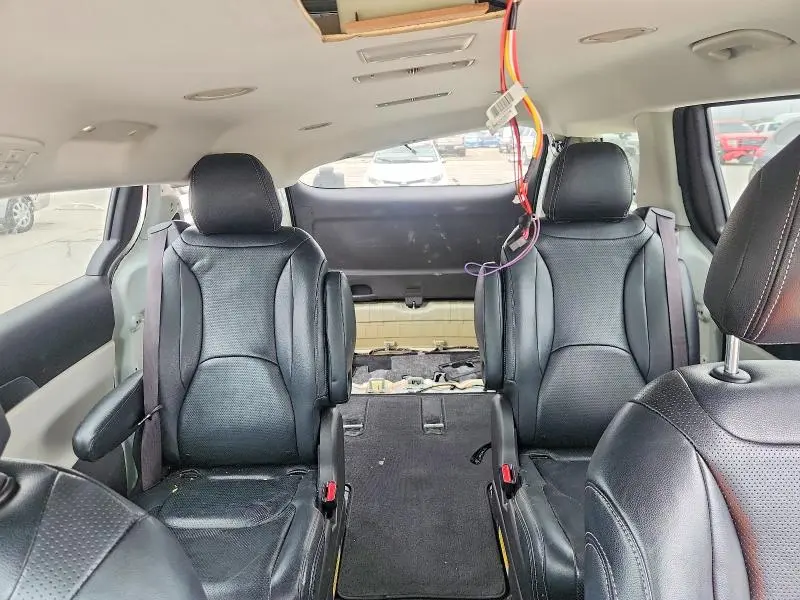 2022 KIA CARNIVAL   