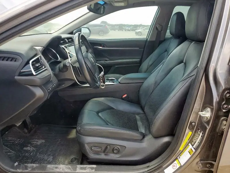 2018 TOYOTA CAMRY XSE