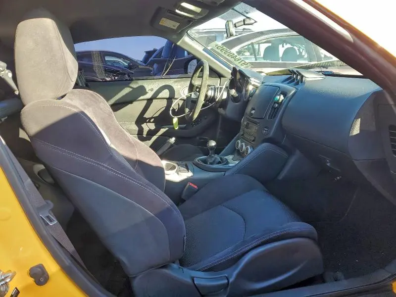 2017 NISSAN 370Z BASE  