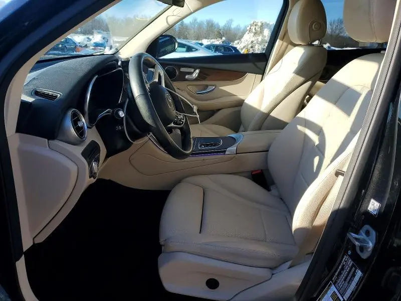 2022 MERCEDES-BENZ GLC 300 4MATIC  