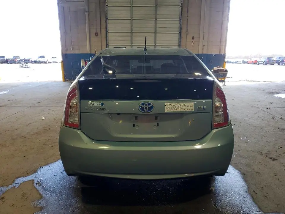 2015 TOYOTA PRIUS TWO  