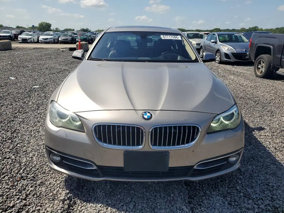 2015 BMW 528 XI  