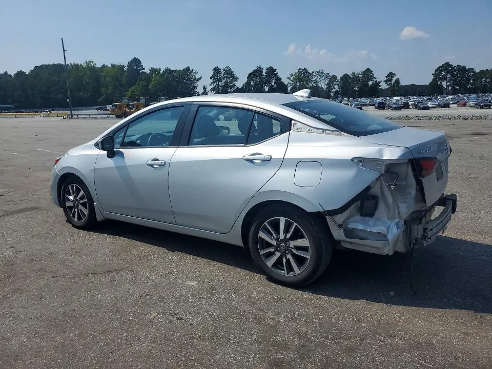 2020 NISSAN VERSA SV  