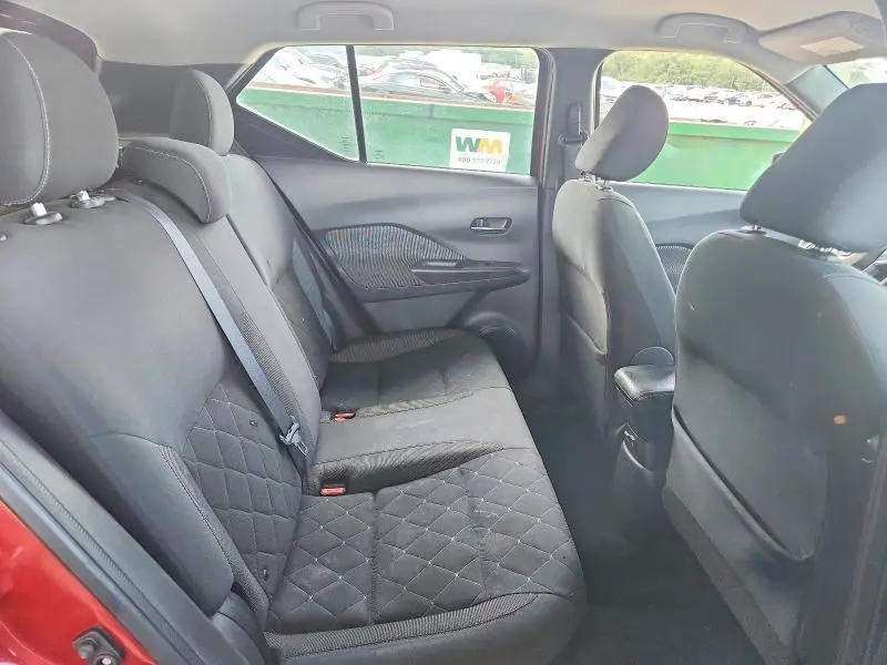 2019 NISSAN KICKS SV  