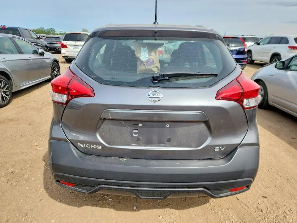 2019 NISSAN KICKS SV  