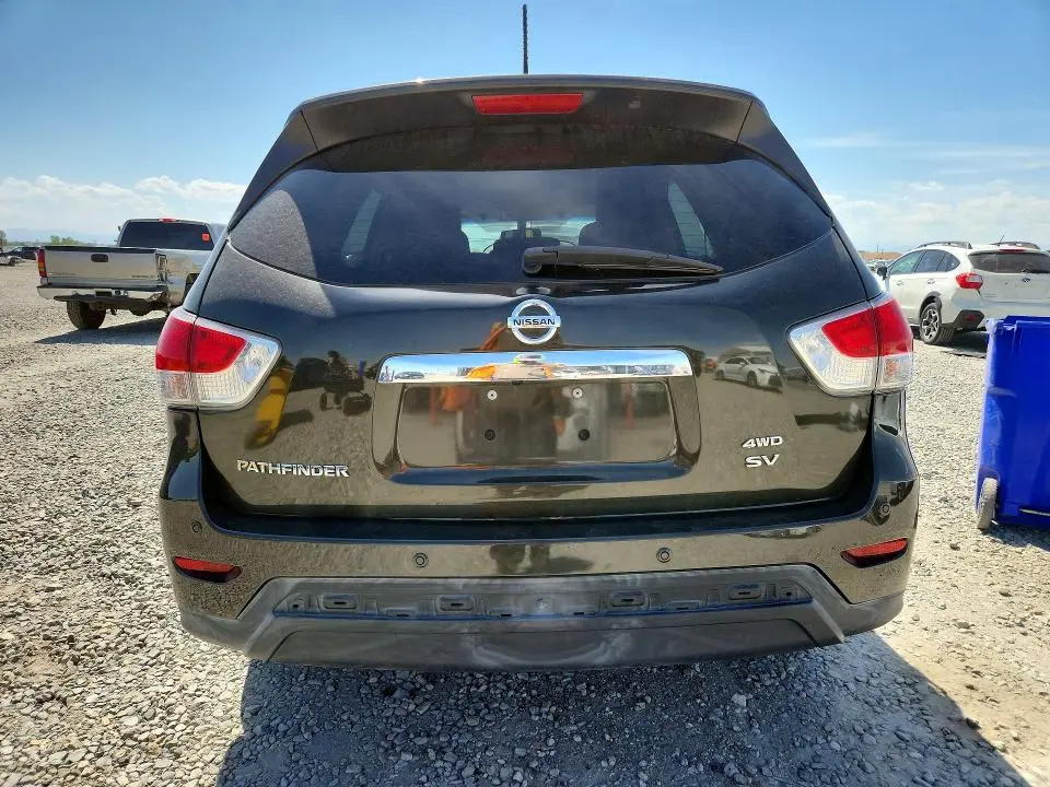 2015 NISSAN PATHFINDER SV  