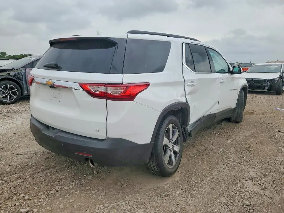 2020 CHEVROLET TRAVERSE LT  