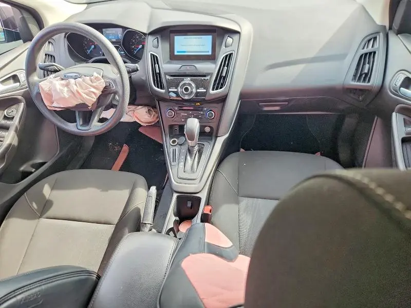 2017 FORD FOCUS SEL  