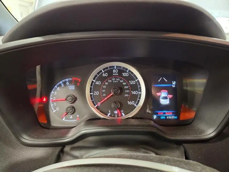 2021 TOYOTA COROLLA SE  