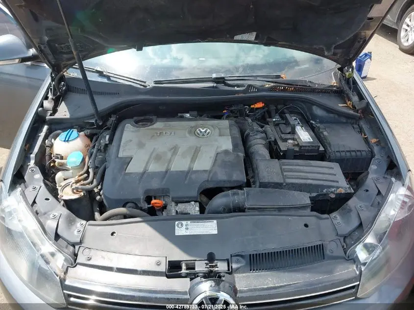 2011 VOLKSWAGEN JETTA SPORTWAGEN 2.0L TDI