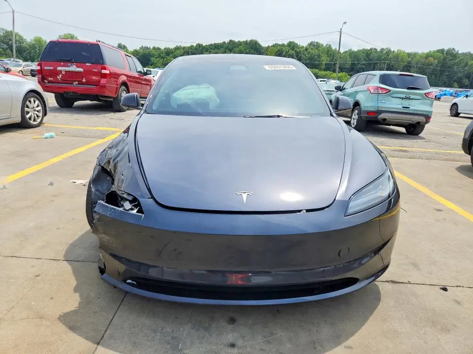 2024 TESLA MODEL 3   