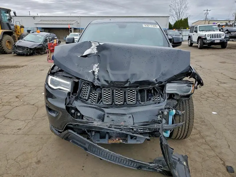 2020 JEEP GRAND CHEROKEE LAREDO  