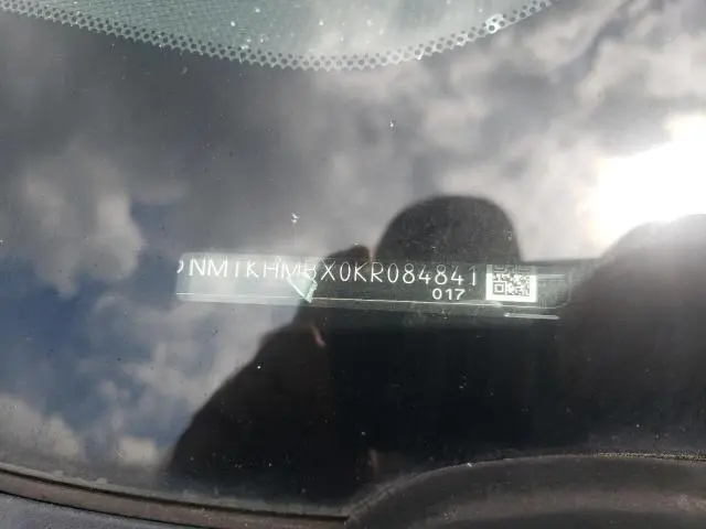 2019 TOYOTA C-HR XLE  